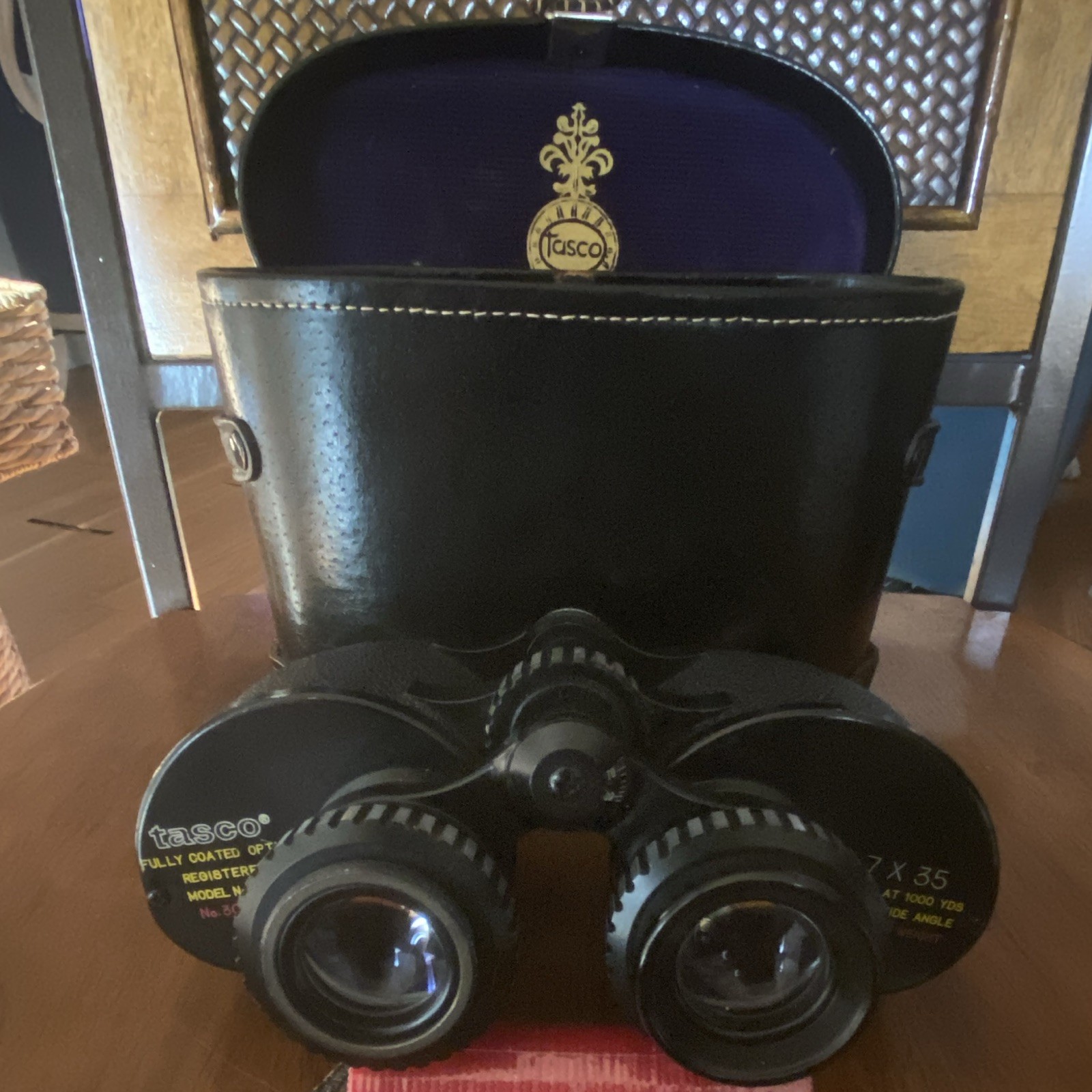 Tasco 7x35 Fully Coated Extra Wide Angle Porro Prism Binoculars w/ Case 118 Tasco 7x35 Fully Coated Extra Wide Angle Porro Prism Binoculars w/ Case 118