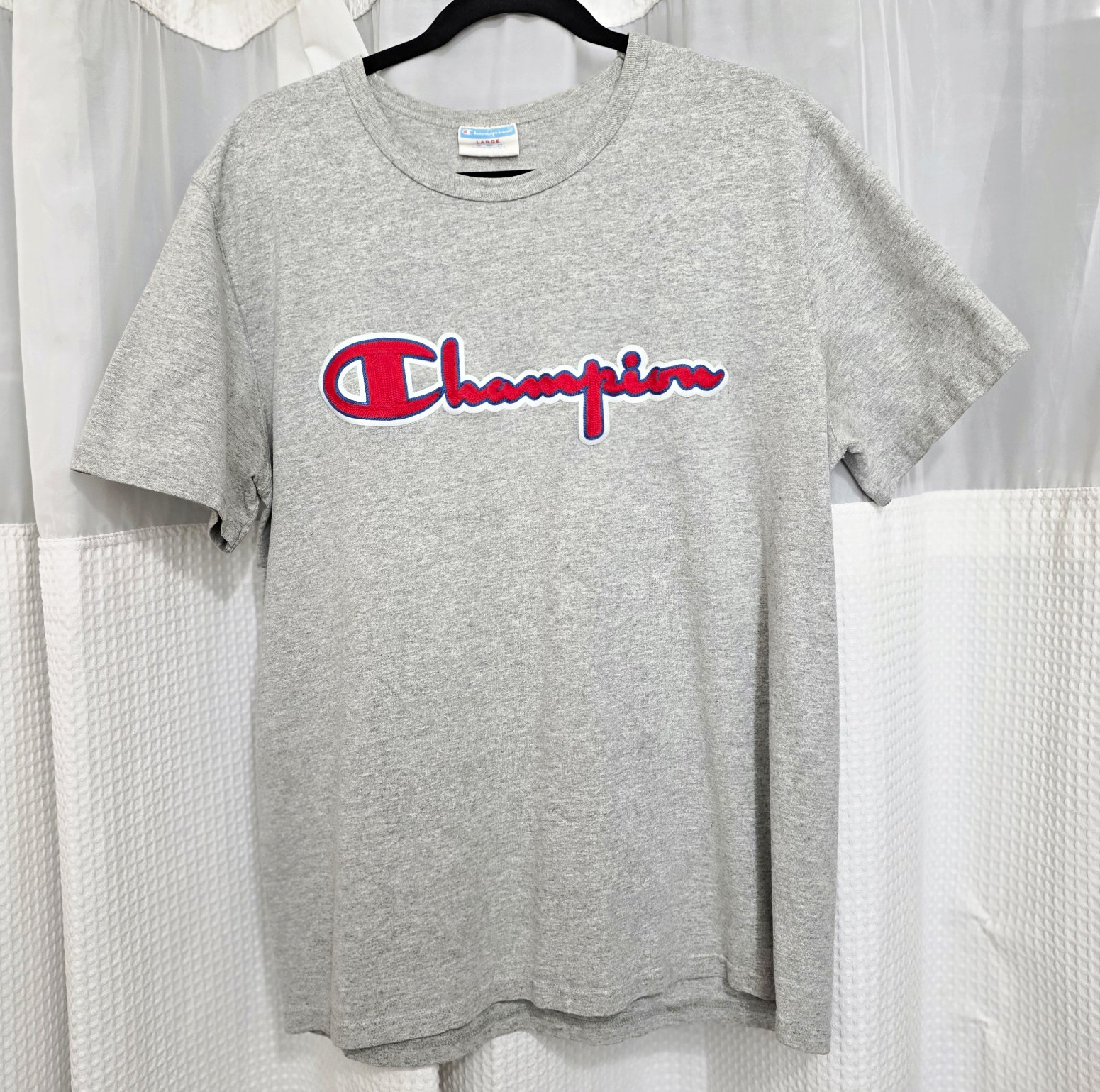 Vintage Champion T-Shirt Men’s Large Gray Embroidered Spellout Logo Blue Tag Vintage Champion T-Shirt Men’s Large Gray Embroidered Spellout Logo Blue Tag