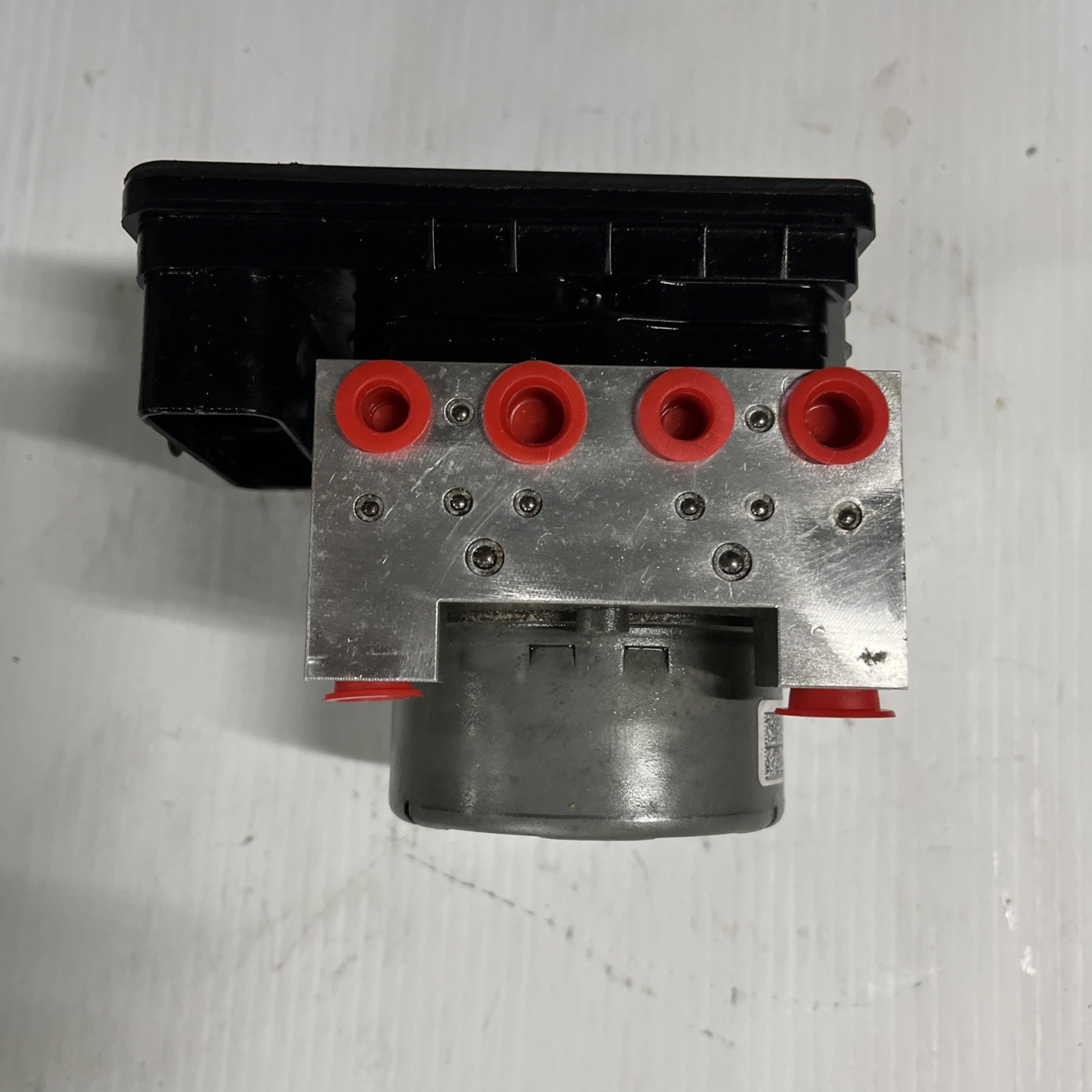 REFURBISHED ABS Brake Pump Module 2015 - 2023 Dodge Charger 6.2 | P68316593AD REFURBISHED ABS Brake Pump Module 2015 - 2023 Dodge Charger 6.2 | P68316593AD