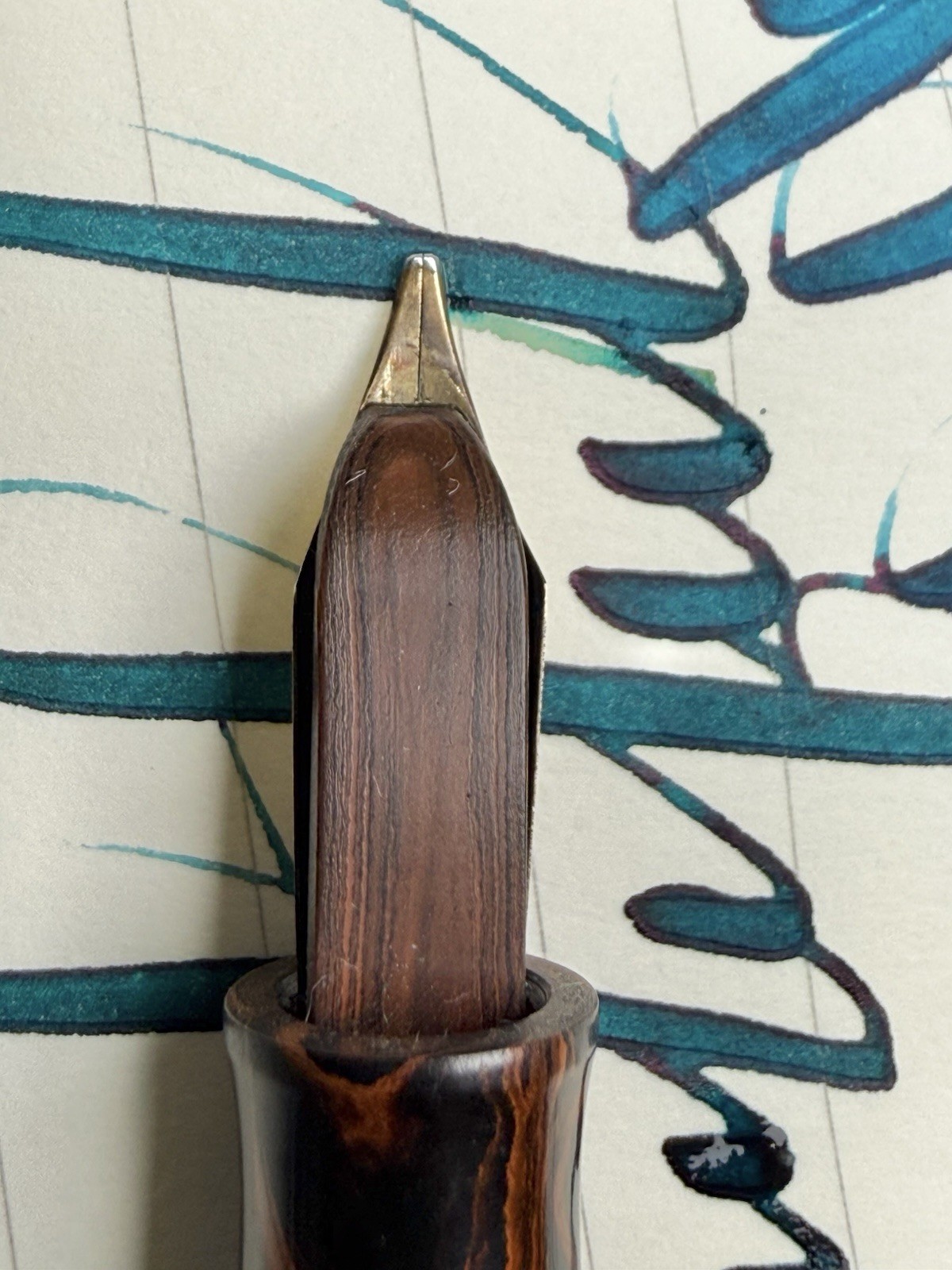 F Waterman 52 Red Ripple 14K Soft FULL FLEX nib (video)