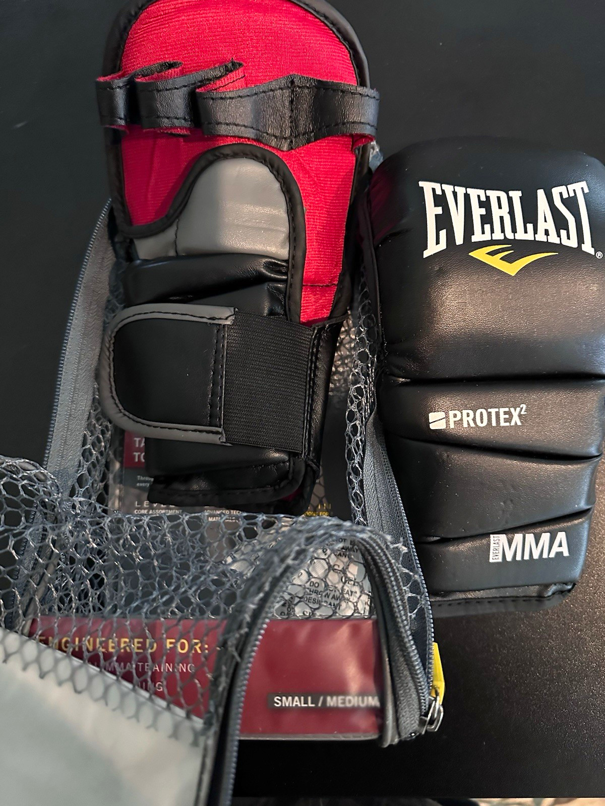 Everlast MMA Protex2 Universal Training Gloves Small/Medium Black