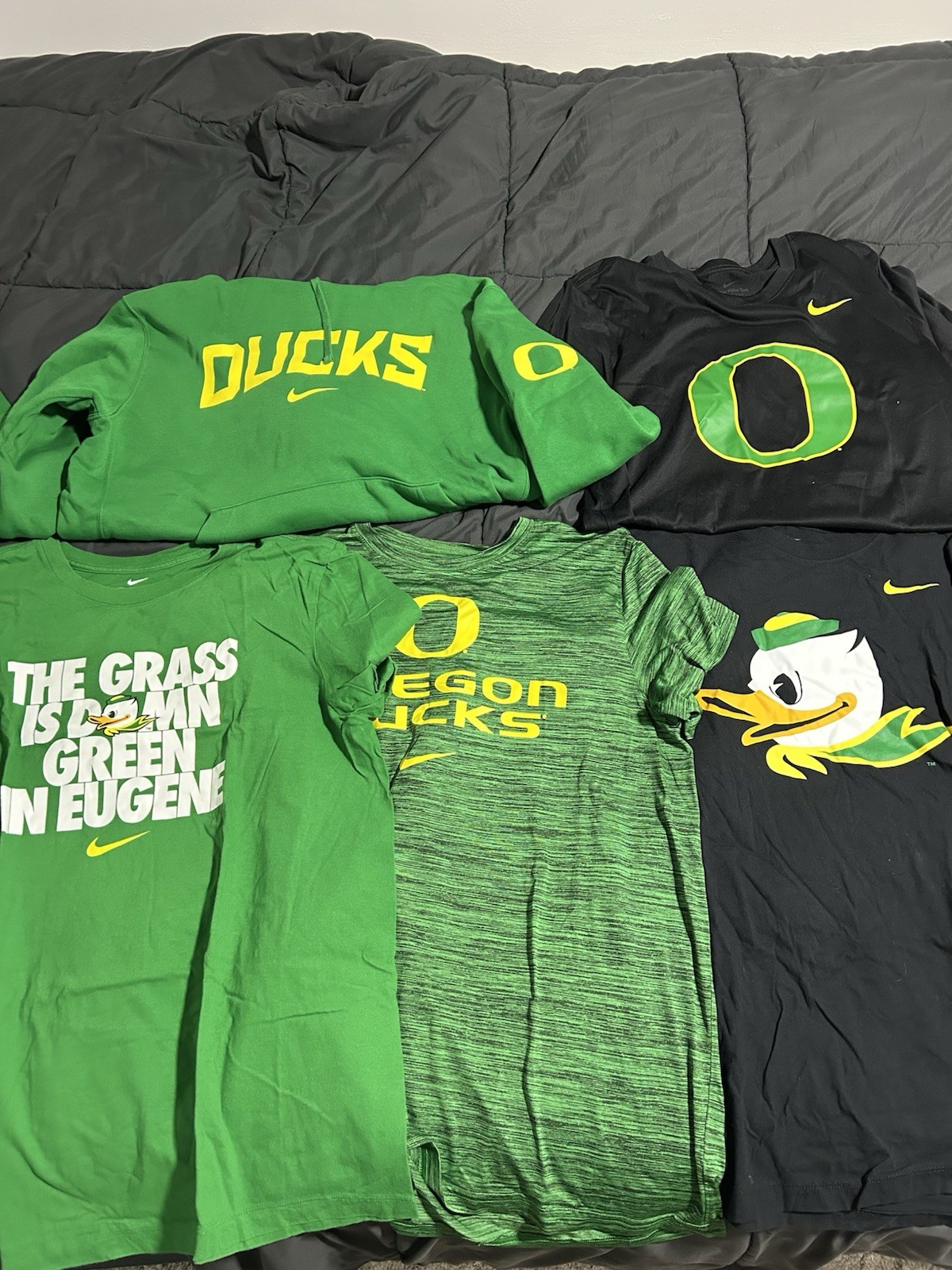 Nike Oregon Ducks Size Large Lot Nike Oregon Ducks Size Large Lot
