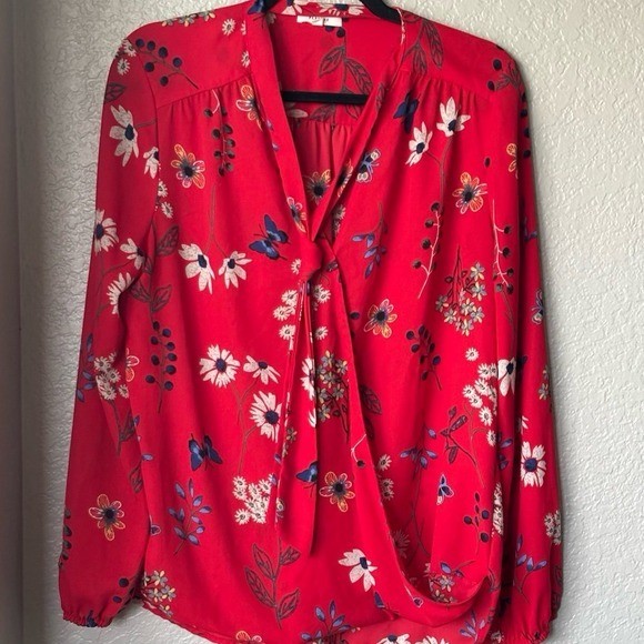 Pleione Red Floral Print Tie-Neck Blouse – Size L