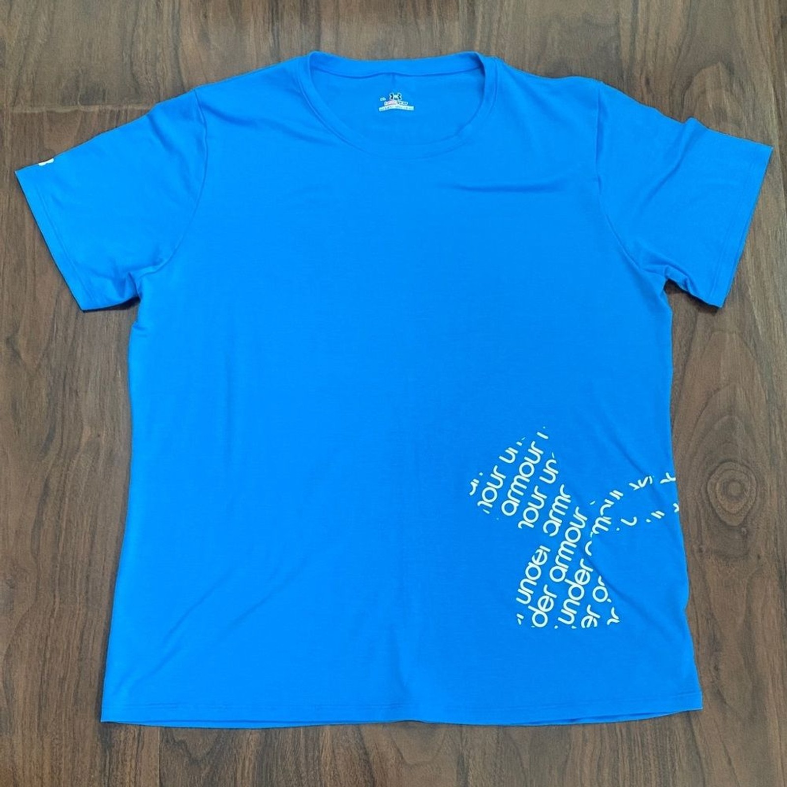 Under Armour Men\'s Heat Gear Bright Blue Tee Under Armour Men\'s Heat Gear Bright Blue Tee