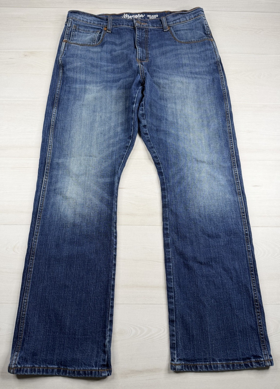 Wrangler Retro Jeans Blue Relaxed Boot Faded Stretch Denim Western Cowboy 36x32 Wrangler Retro Jeans Blue Relaxed Boot Faded Stretch Denim Western Cowboy 36x32