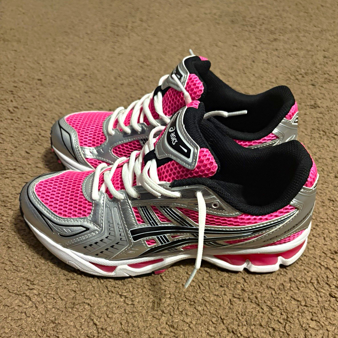 ASICS GEL Kayano Mesh Lace-Up Low Top Athletic Sneakers Pink Silver Black