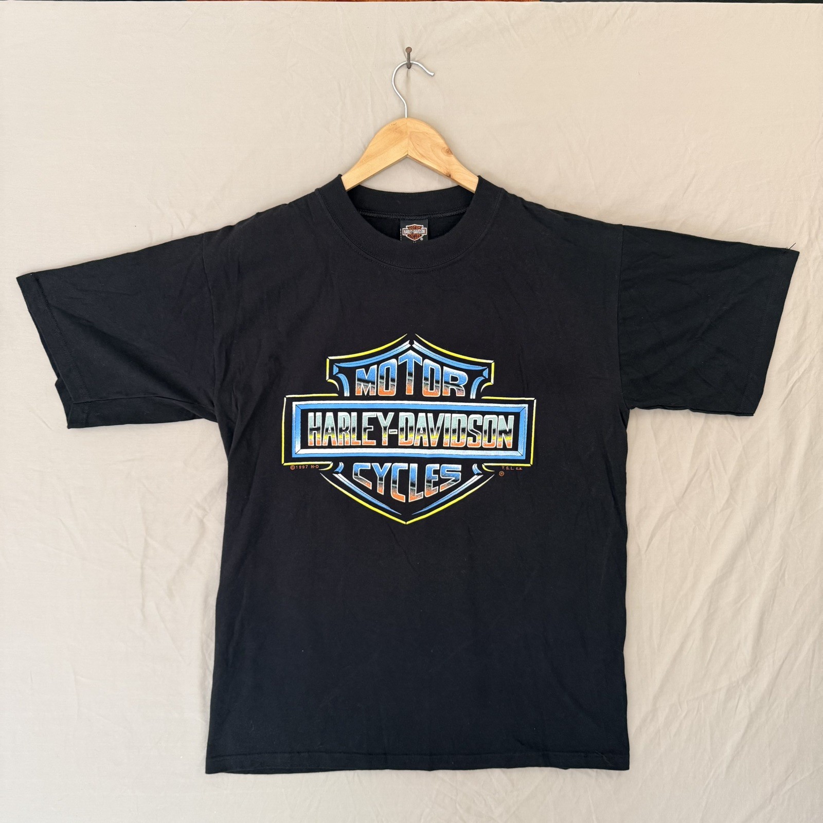 Vintage Harley Davidson Neon Shield Logo Caribbean Graphic T-Shirt Mens M