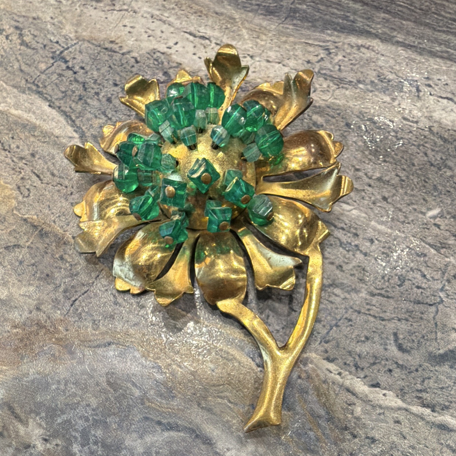 Vintage 1940s 50s Green Beaded Flower Brooch Gold Tone Dimensional Floral Pin 