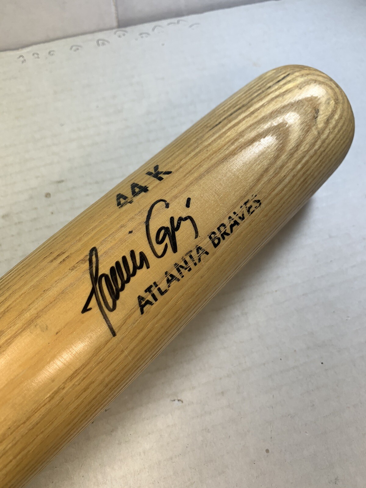 Vintage Javier Javy Lopez Game Used Signed Auto Training Bat Atlanta Braves
