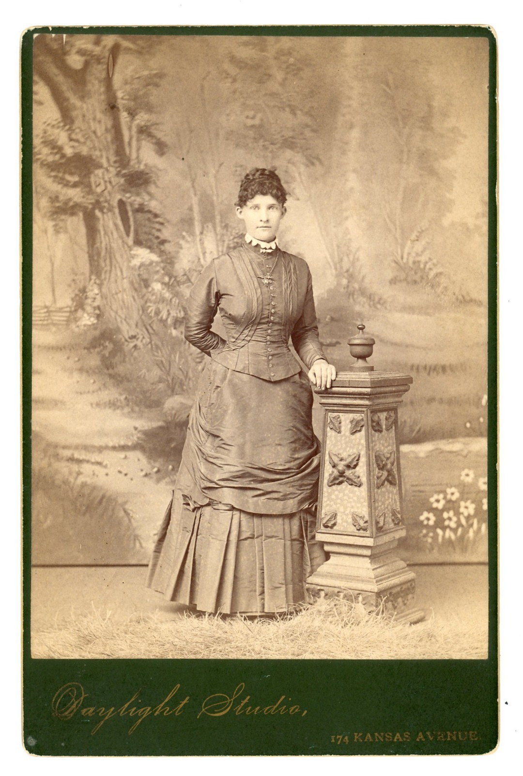 Late 1880\'s Cabinet Card/EMILY STAGGS/Taken at DAYLIGHT STUDIOS, TOPEKA, KANSAS Late 1880\'s Cabinet Card/EMILY STAGGS/Taken at DAYLIGHT STUDIOS, TOPEKA, KANSAS