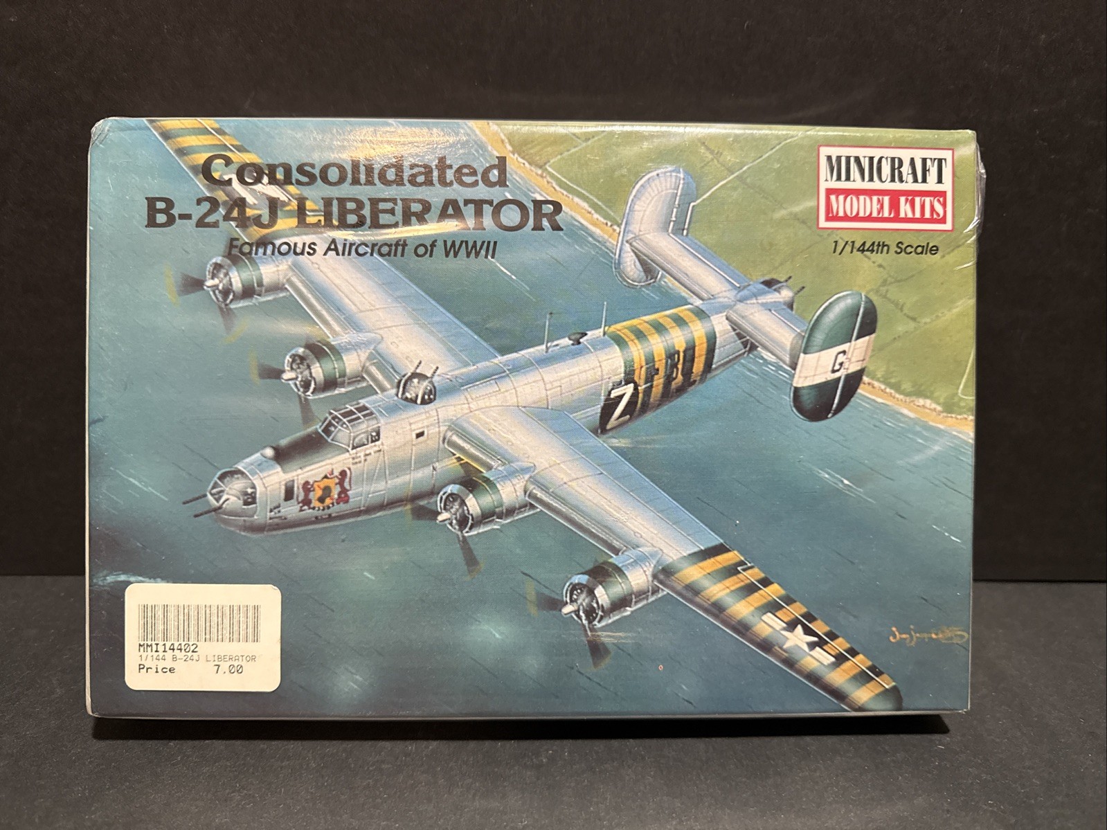 1/144 Minicraft Consolidated B-24J “Liberator” Kit # 14402 Sealed