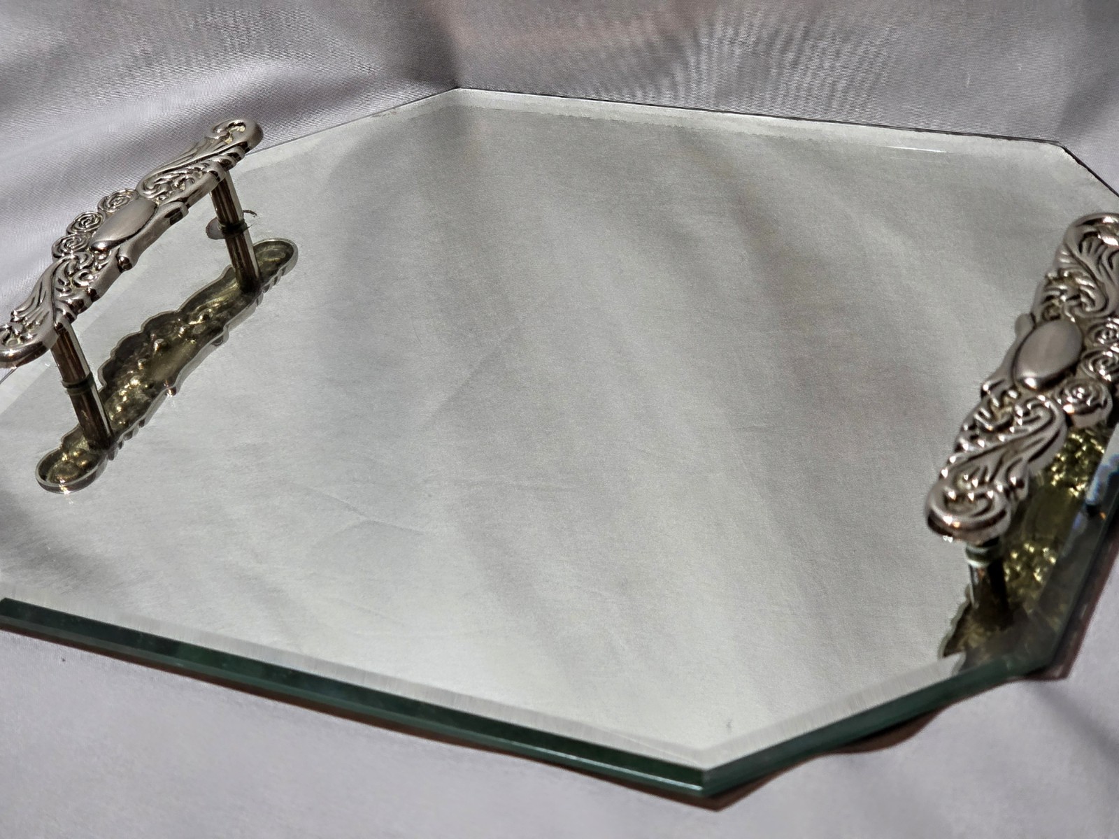Vintage Godinger Beveled Mirrored Vanity Tray Ornate Silver-plated Handles Vintage Godinger Beveled Mirrored Vanity Tray Ornate Silver-plated Handles