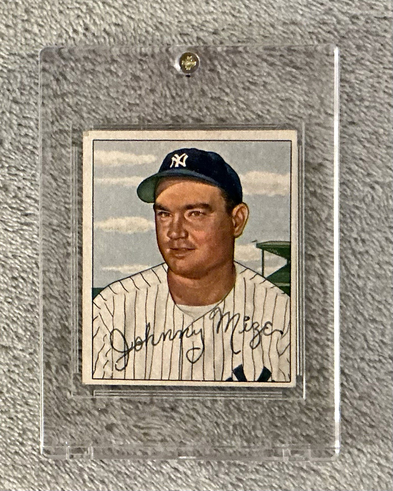  1950 Bowman - Johnny Mize #139 (AU) Hard Signed Baseball Card - NY Yankees 1B