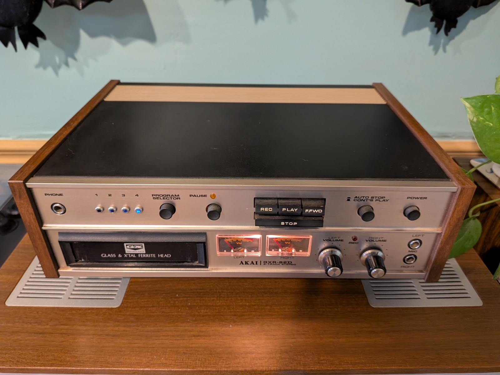 Vintage Akai GXR-82D 8-Track Cartridge Tape Player/Recorder with Wooden Sides Vintage Akai GXR-82D 8-Track Cartridge Tape Player/Recorder with Wooden Sides