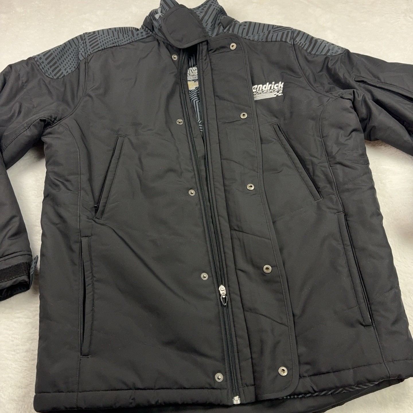 Hendrick Motorsports Jacket Mens M Black NASCAR Auto Racing Under Armour