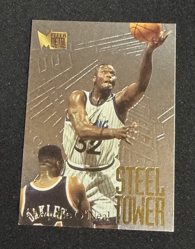 1995-96 Fleer Metal - Shaquille O'Neal Steel Tower #7 of 10 1995-96 Fleer Metal - Shaquille O'Neal Steel Tower #7 of 10