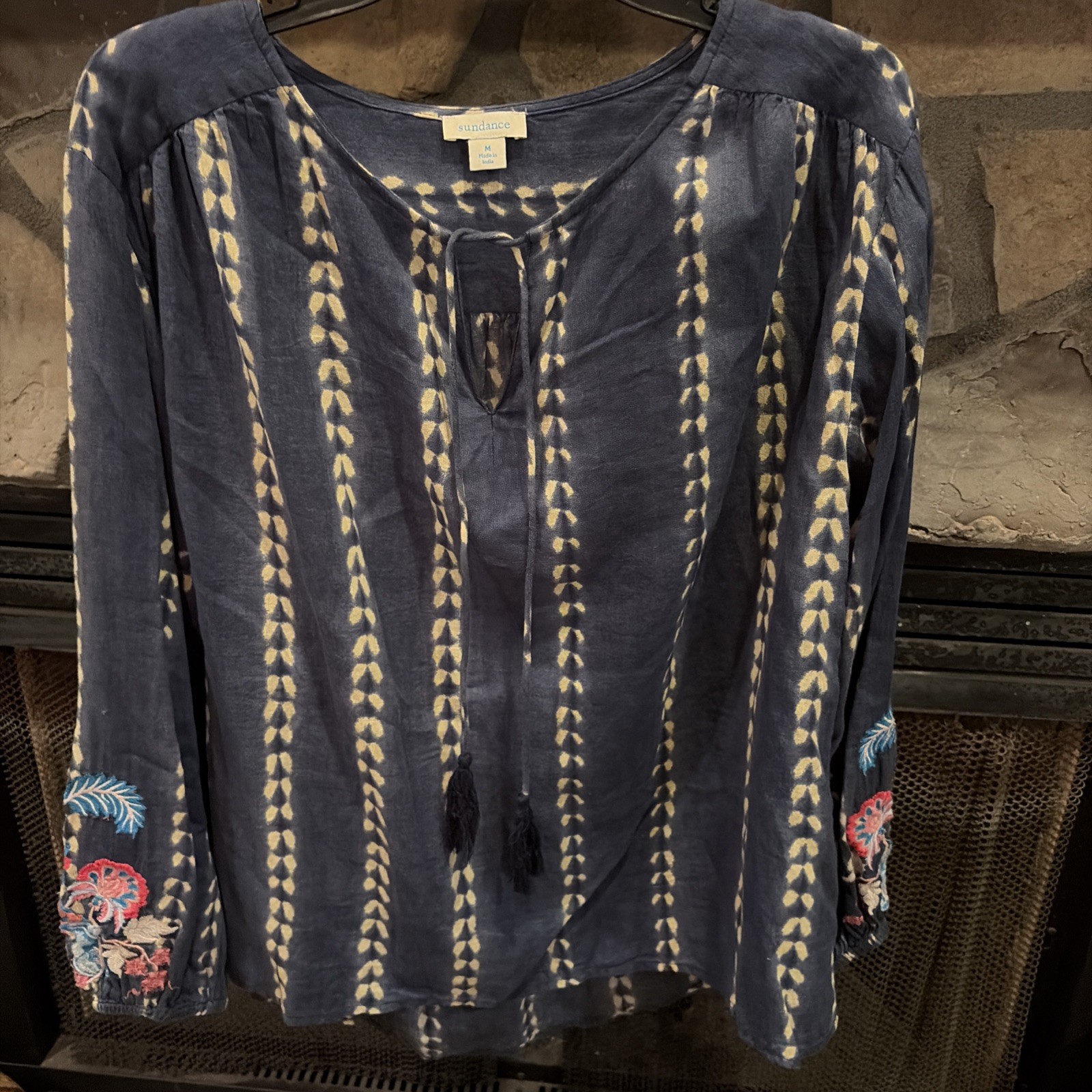 Sundance M 100% Linen Blue Peasant Tie Dye Top Floral Embroidered Tassel Boho Sundance M 100% Linen Blue Peasant Tie Dye Top Floral Embroidered Tassel Boho