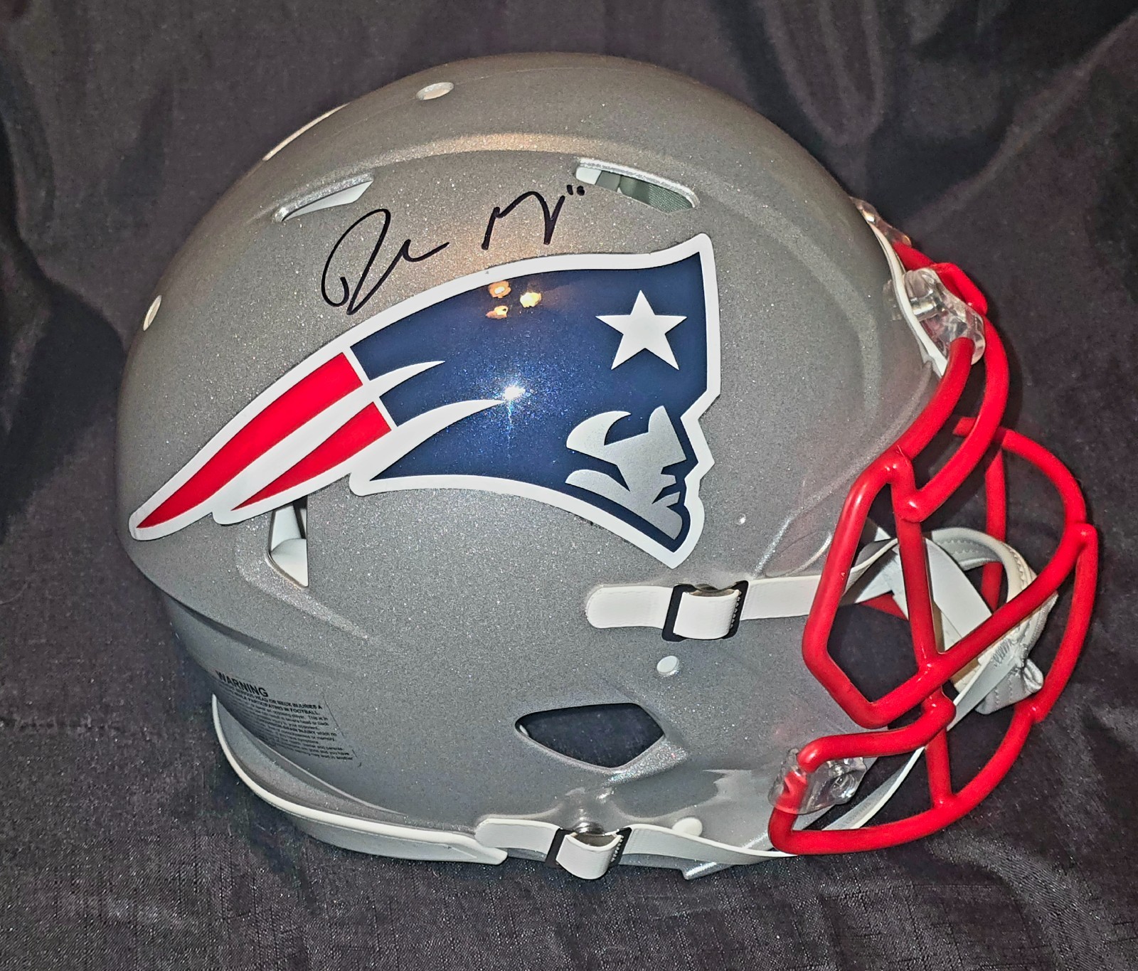🔥 DRAKE MAYE AUTOGRAPHED NEW ENGLAND PATRIOTS FULL-SIZE AUTHENTIC HELMET 🔥
