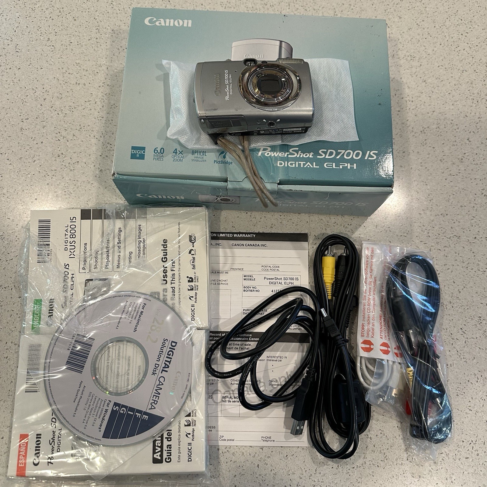 Canon PowerShot SD700 IS ELPH Digital Camera w/Box Battery Cords Works Great