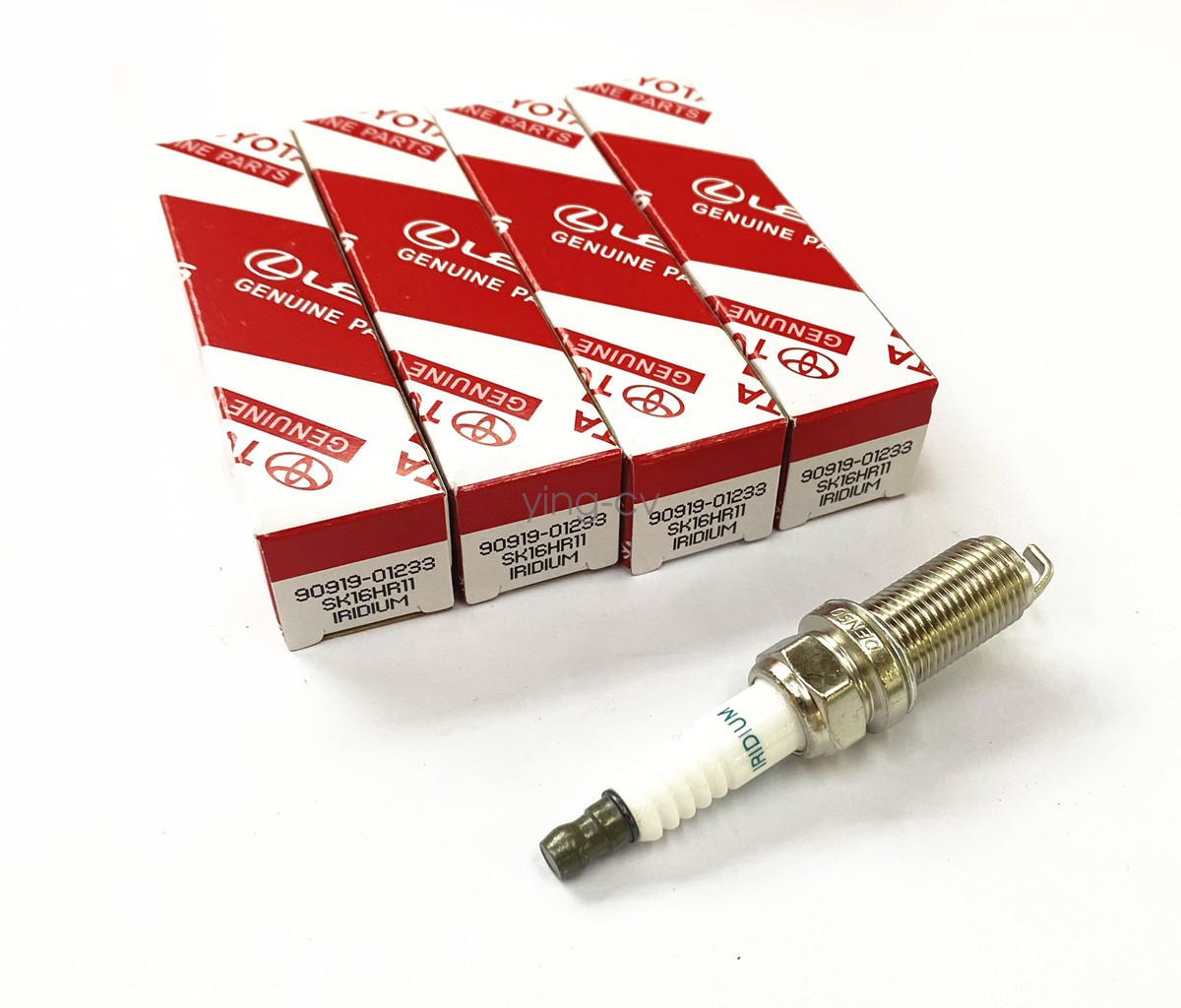 4Pcs OEM Denso Iridium Spark Plug 3417 SK16HR11 for Camry Highlander 90919-01233
