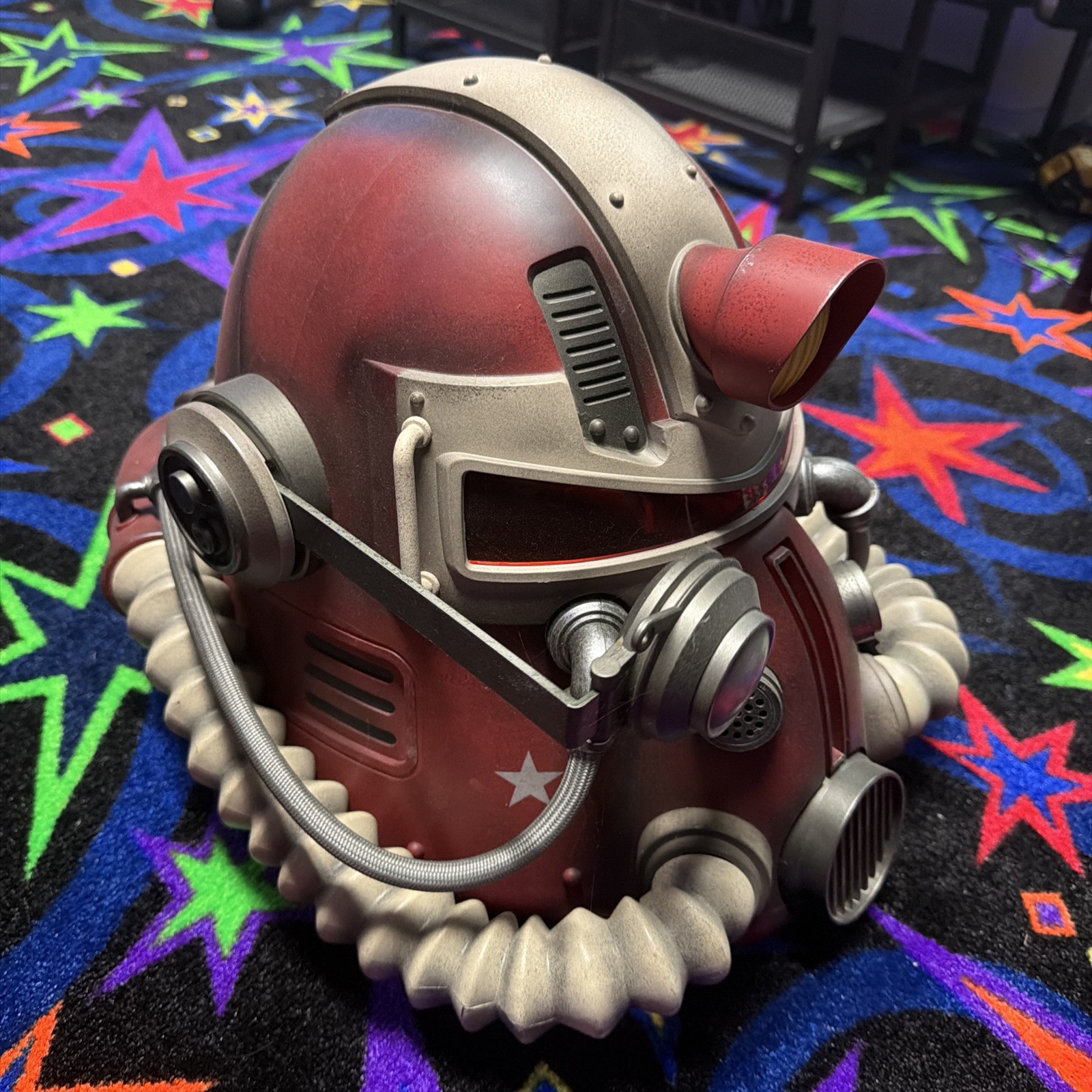 Full Scale Fallout T-51b Nuka Cola Power Armor Helmet Rare Collector\'s Full Scale Fallout T-51b Nuka Cola Power Armor Helmet Rare Collector\'s