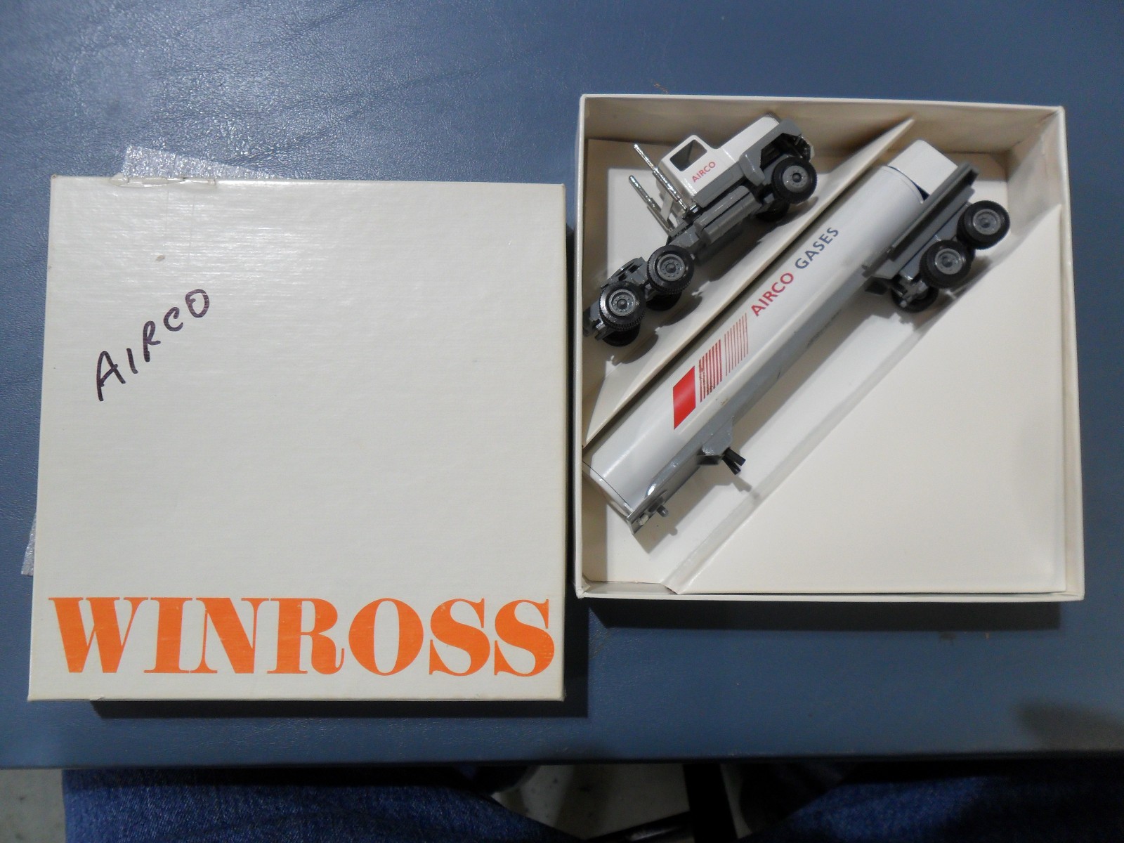 Diecast Model Winross Airco Gases Gas Tanker Truck Mint Donation
