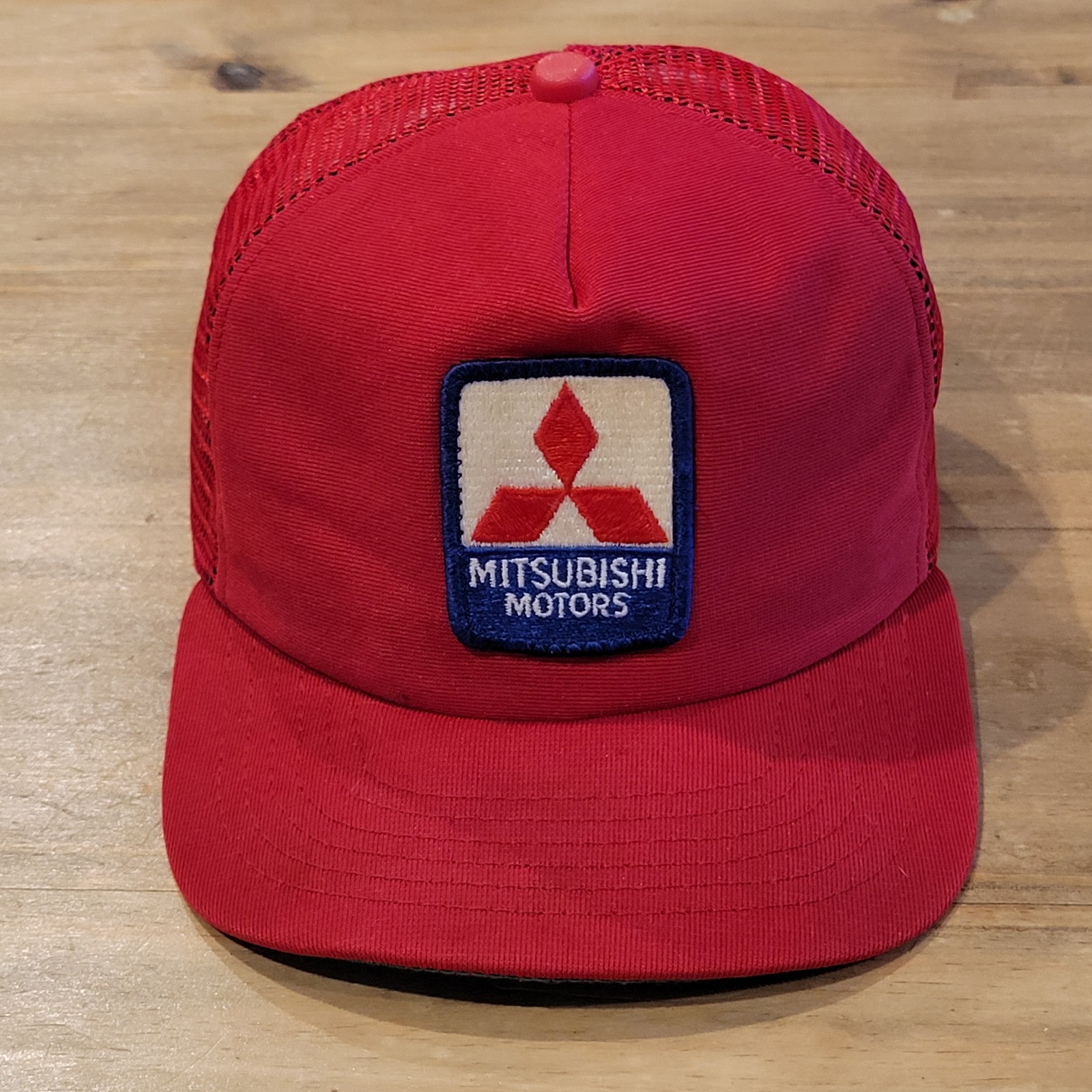Vintage Mitsubishi Motors Hat Snapback Red Mesh Trucker 80s Patch Car Race Bike Vintage Mitsubishi Motors Hat Snapback Red Mesh Trucker 80s Patch Car Race Bike