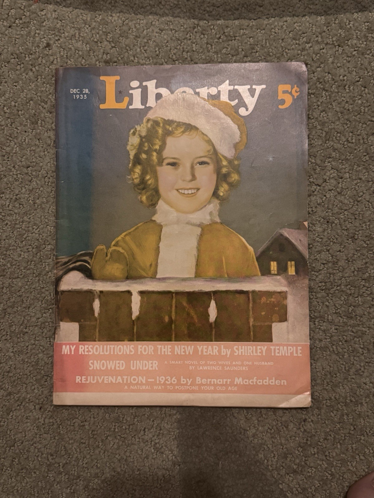 SHIRLEY TEMPLE Cover Of 1935 LIBERTY Magazine (Small Tear Thru Middle Right Edge