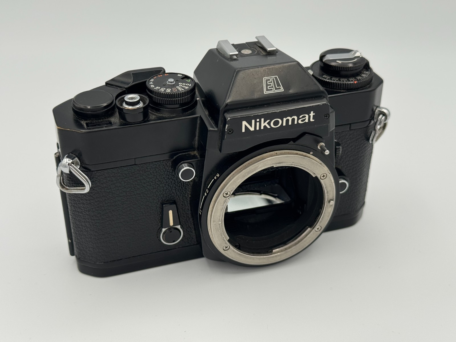 Nikon Nikomat EL Black 35mm SLR Film Camera JAPAN Camera Body Only EUC