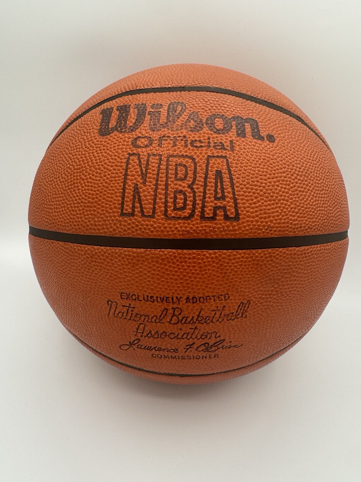 *Vintage* Wilson NBA Ball - Official Leather Basketball Larry O\'Brien Lawrence
