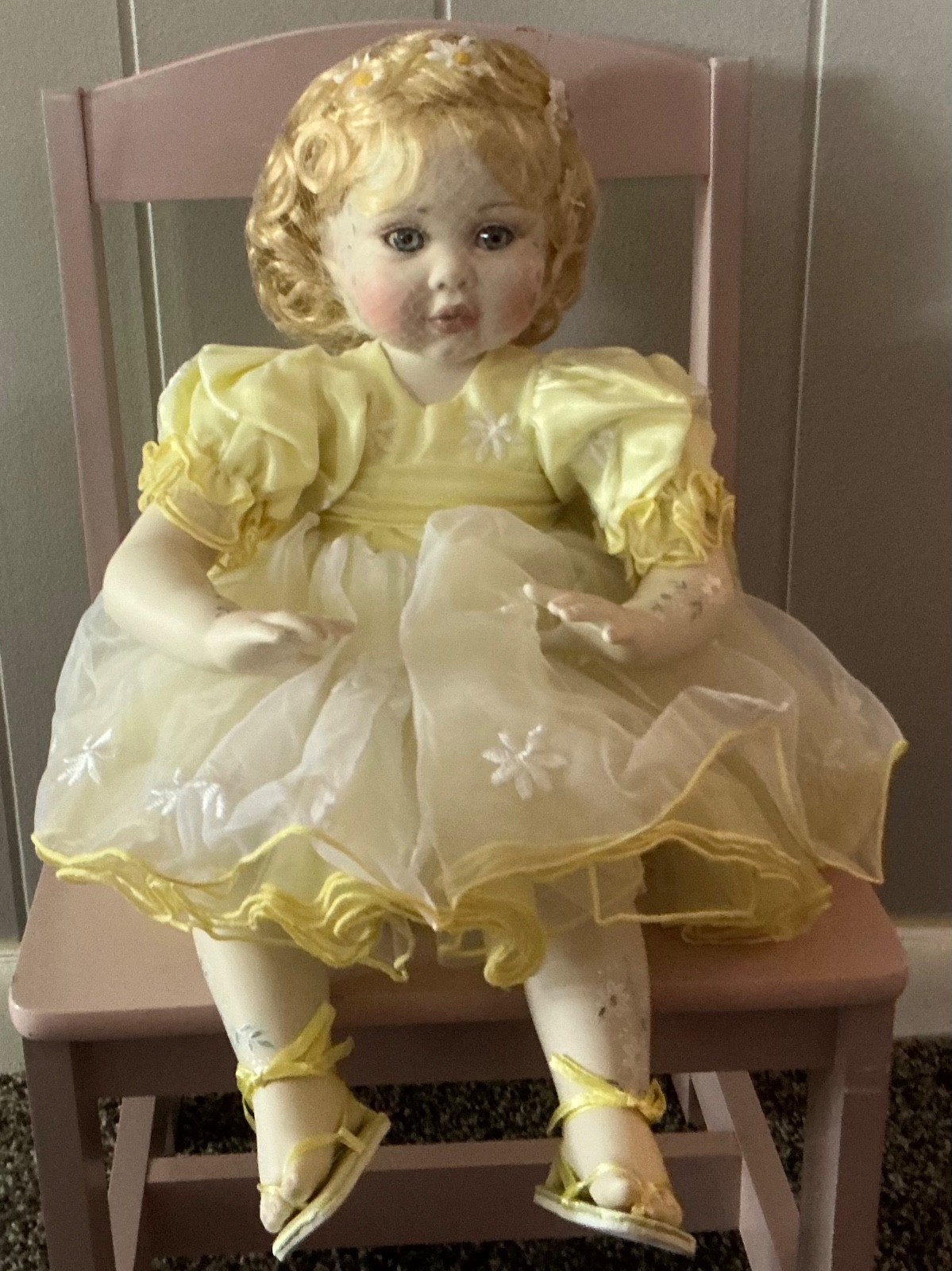 Marie Osmond Porcelain Doll Daisyette 12” Sitting Limited Edition 2007 With Box