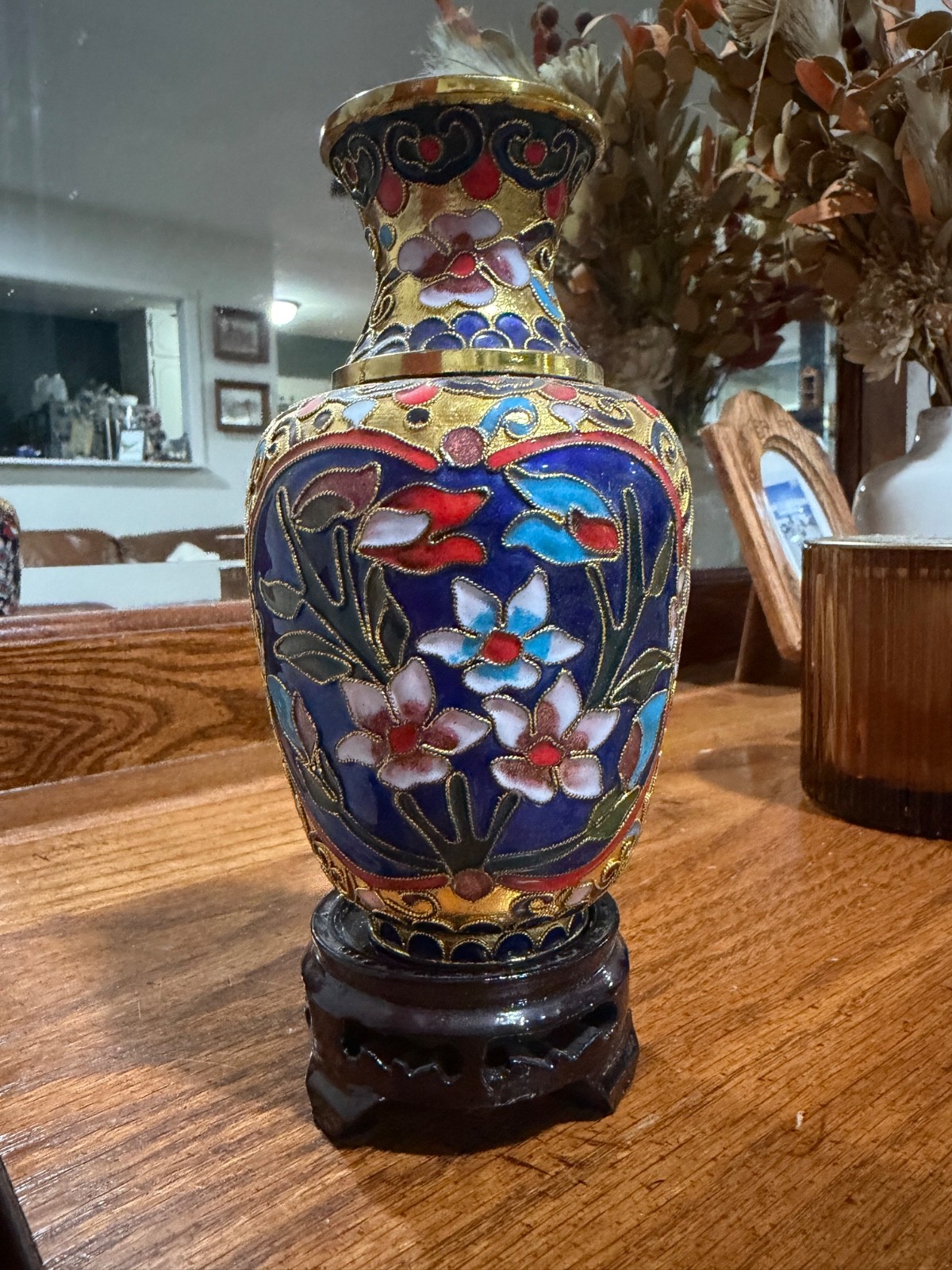 Vintage Chinese Cloisonné Floral Enamel Vase 6” Tall with Stand Vintage Chinese Cloisonné Floral Enamel Vase 6” Tall with Stand