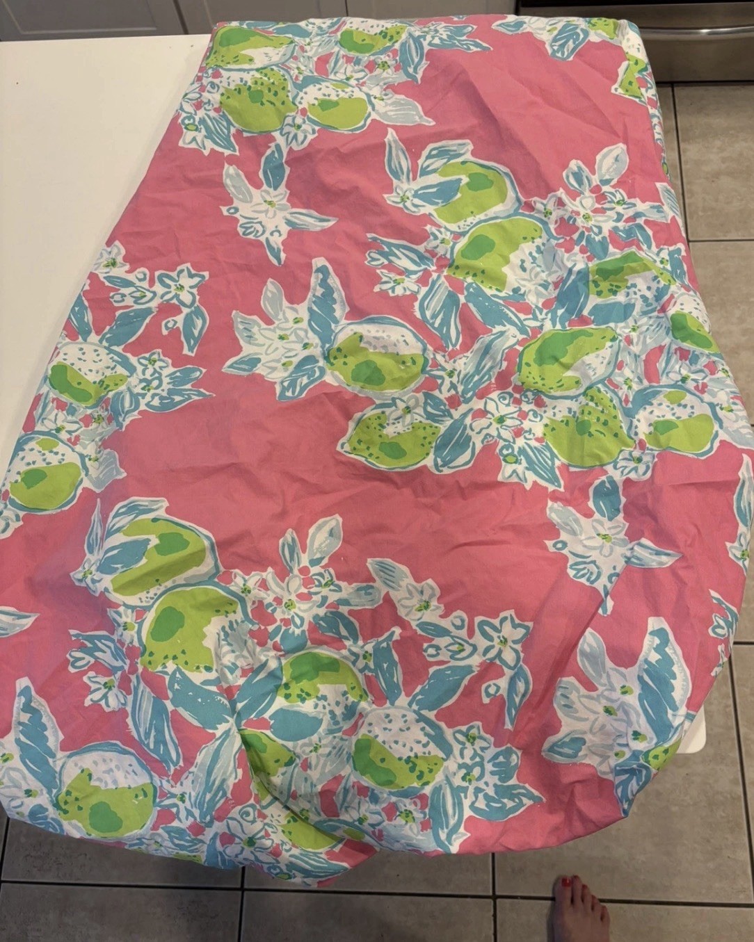 Pottery Barn Kids Lilly Pulitzer Caning Organic Crib Fitted Sheet 27.5x52 Pottery Barn Kids Lilly Pulitzer Caning Organic Crib Fitted Sheet 27.5x52