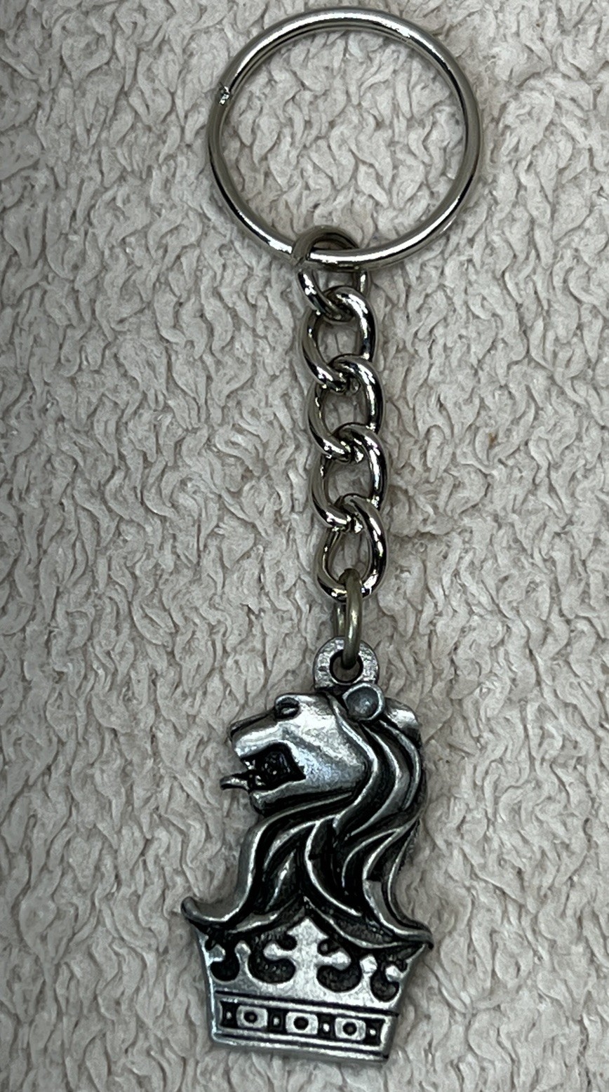 NOS - The Ritz-Carlton Key Chain Lion And Crown - New NOS - The Ritz-Carlton Key Chain Lion And Crown - New