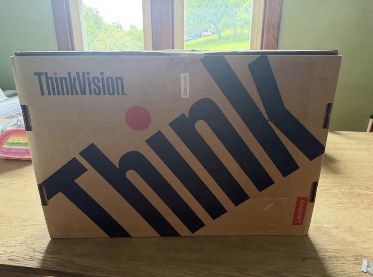 Lenovo ThinkVision P24q-20 23.8” QHD 2560x1440 IPS Monitor NEW Sealed + Keyboard
