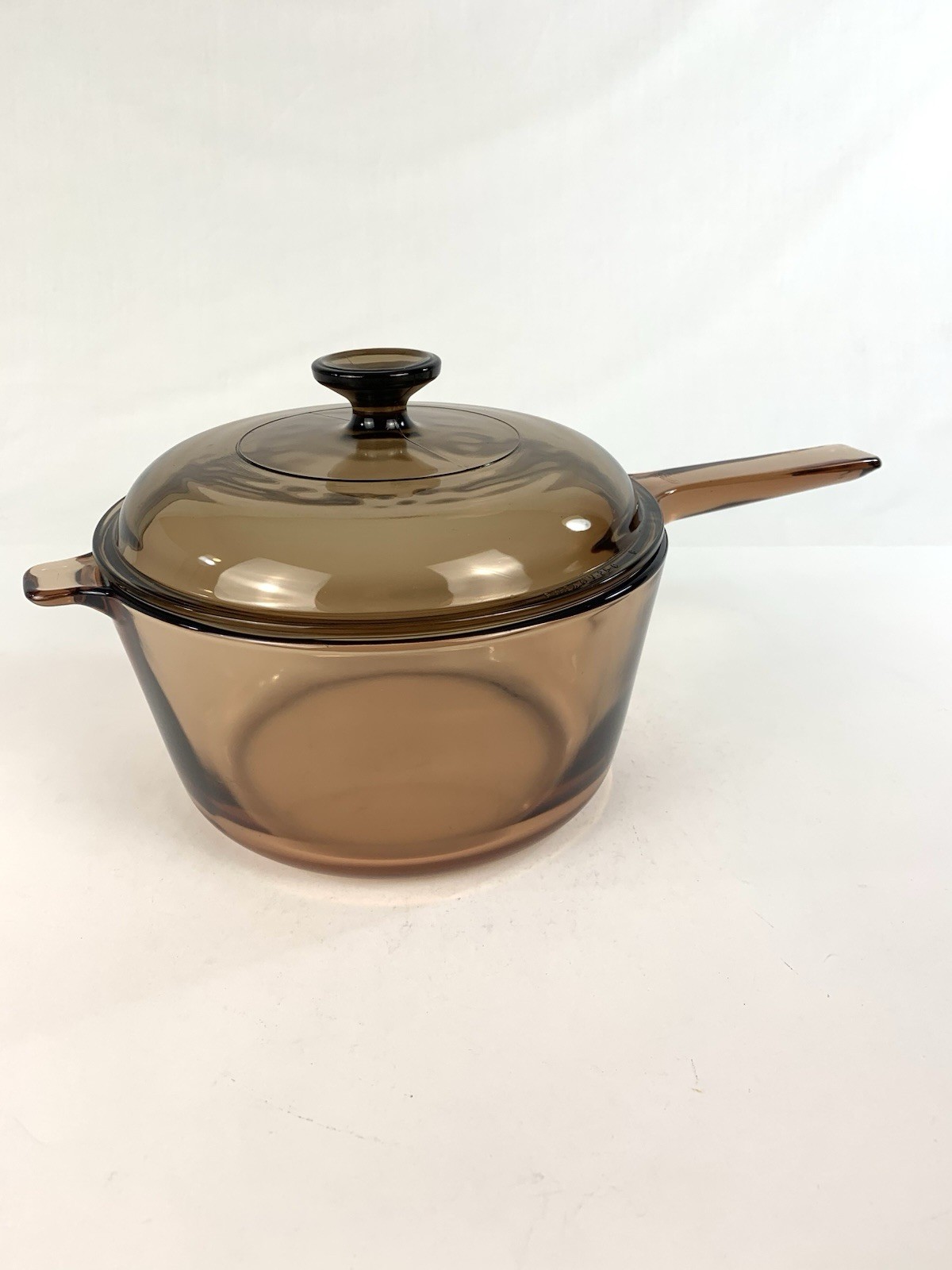 Vintage Corning Vision Cookware Saucepan Amber Glass 2.5 L Pot w/ Pyrex Lid USA Vintage Corning Vision Cookware Saucepan Amber Glass 2.5 L Pot w/ Pyrex Lid USA