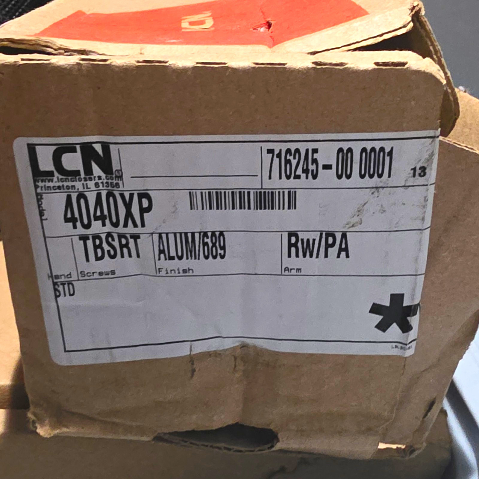 LCN 4040XP ALUM/689 Door Closer, Aluminum, Silver 716245-00 0001