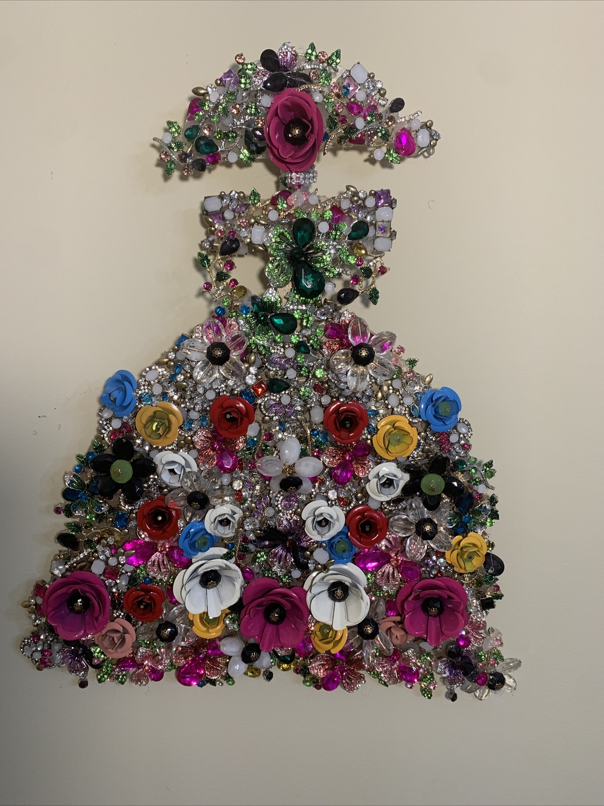 Bejeweled Contemporary And Vintage Pieces Original Wall Art Bejeweled Contemporary And Vintage Pieces Original Wall Art