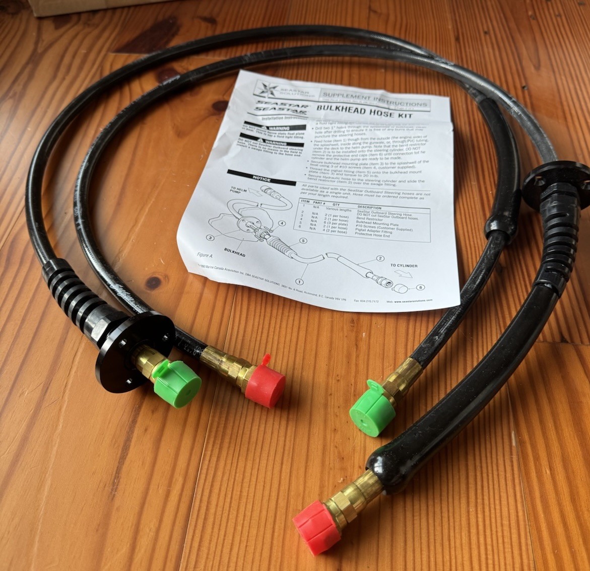 SeaStar HO8104 Standard Bulkhead Hydraulic Steering Hose Kit 2 x 4’ NOS New
