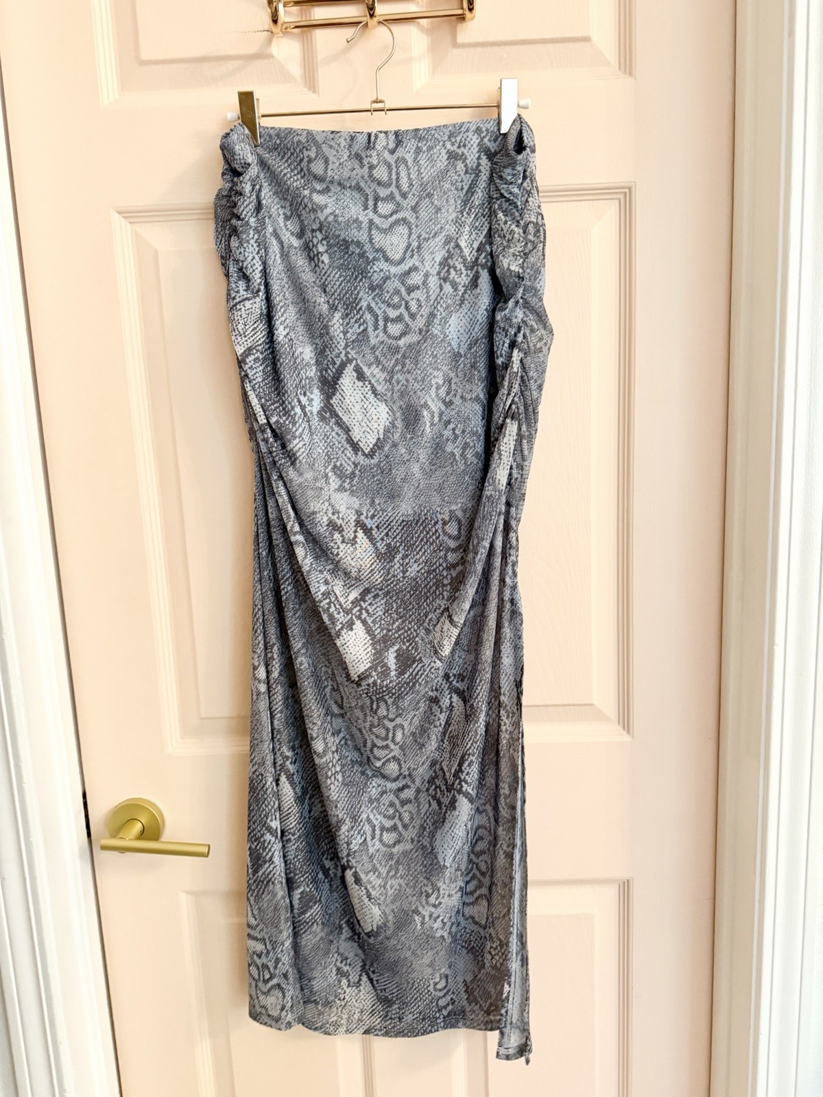 Maeve Women’s Blue/Gray Animal Print Maxi Skirt Long Regular Size L NWT