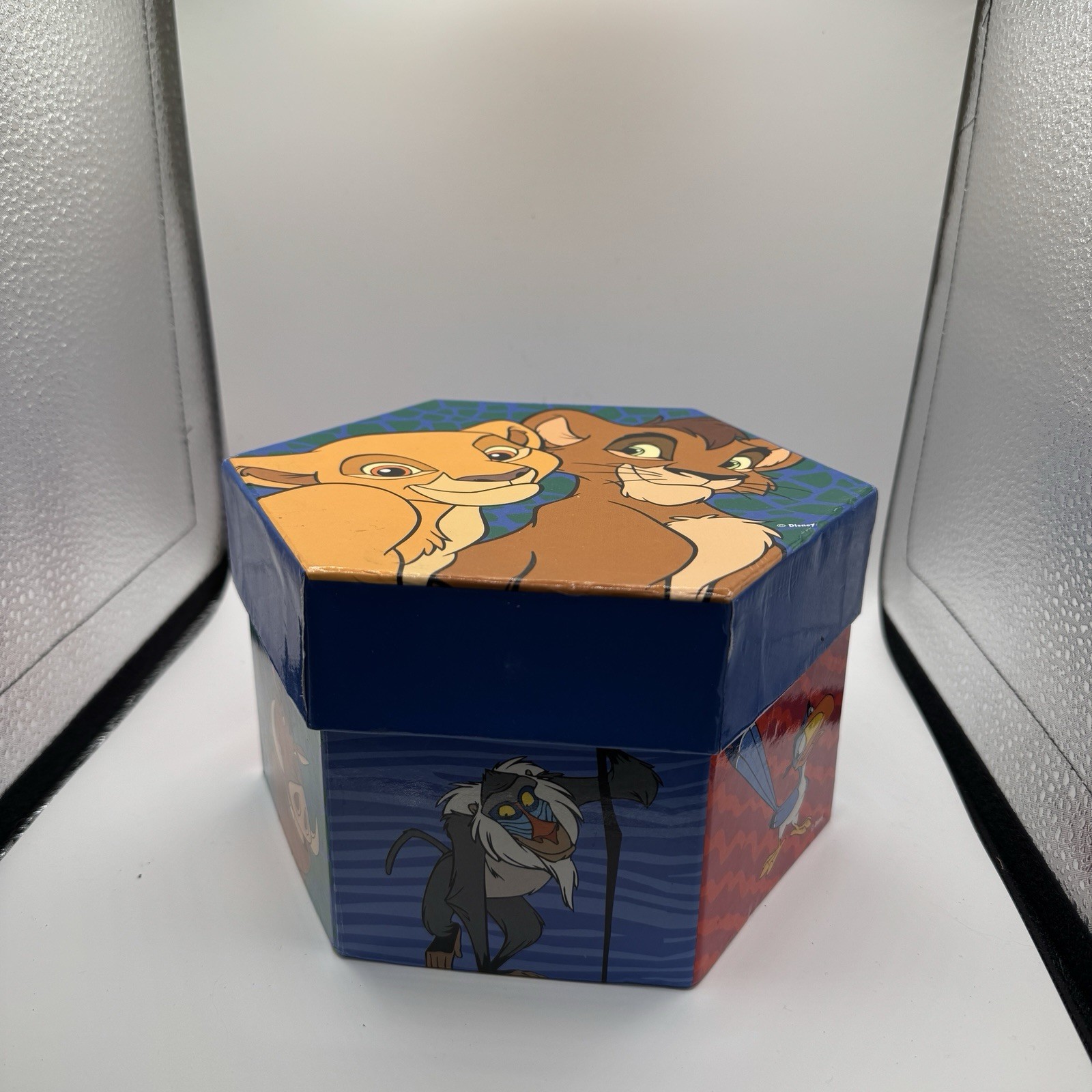 Disney - The Lion King - Activity Hexbox Disney - The Lion King - Activity Hexbox