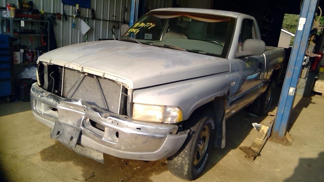 98 99 00 01 RAM 1500 Driver Left Front Seat Belt Retractor