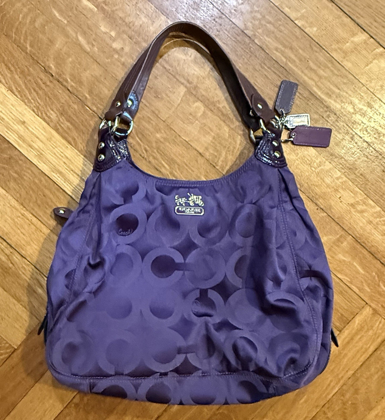 Authentic Coach Madison Op Art Maggie Hobo Shoulder Bag Purple 14420 Unique