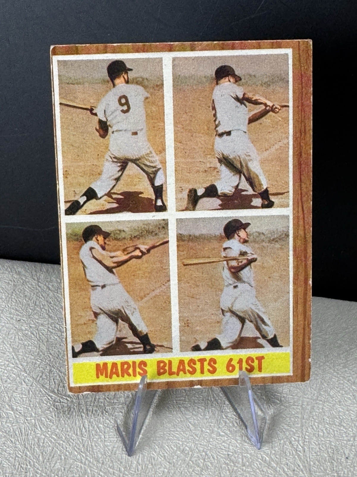 Topps 1962 Topps Action Card Roger Maris New York Yankees #313 Maris Blasts 61st