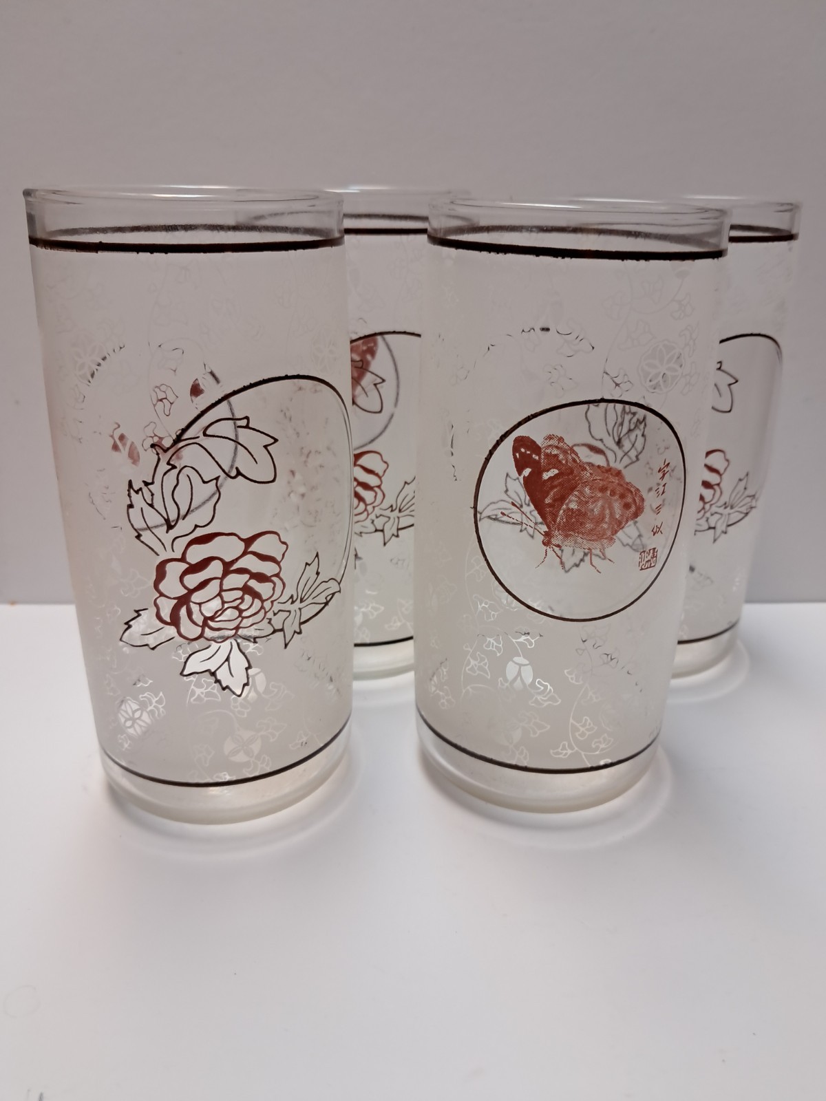 Vintage Anchor Hocking Butterfly and Rose Tumblers Set of 4 2x 5\ Vintage Anchor Hocking Butterfly and Rose Tumblers Set of 4 2x 5\