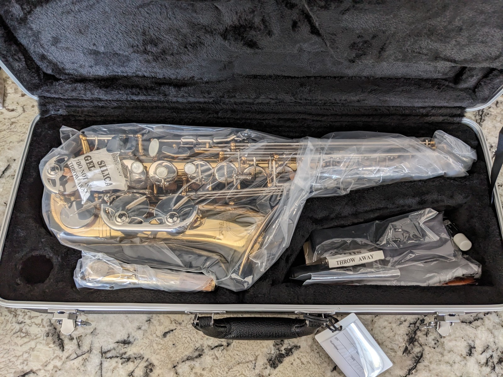 NEW Antigua Vosi AS2155LN-AH-UDA C Flute Plateau Model Silver Plated SAXOPHONE NEW Antigua Vosi AS2155LN-AH-UDA C Flute Plateau Model Silver Plated SAXOPHONE