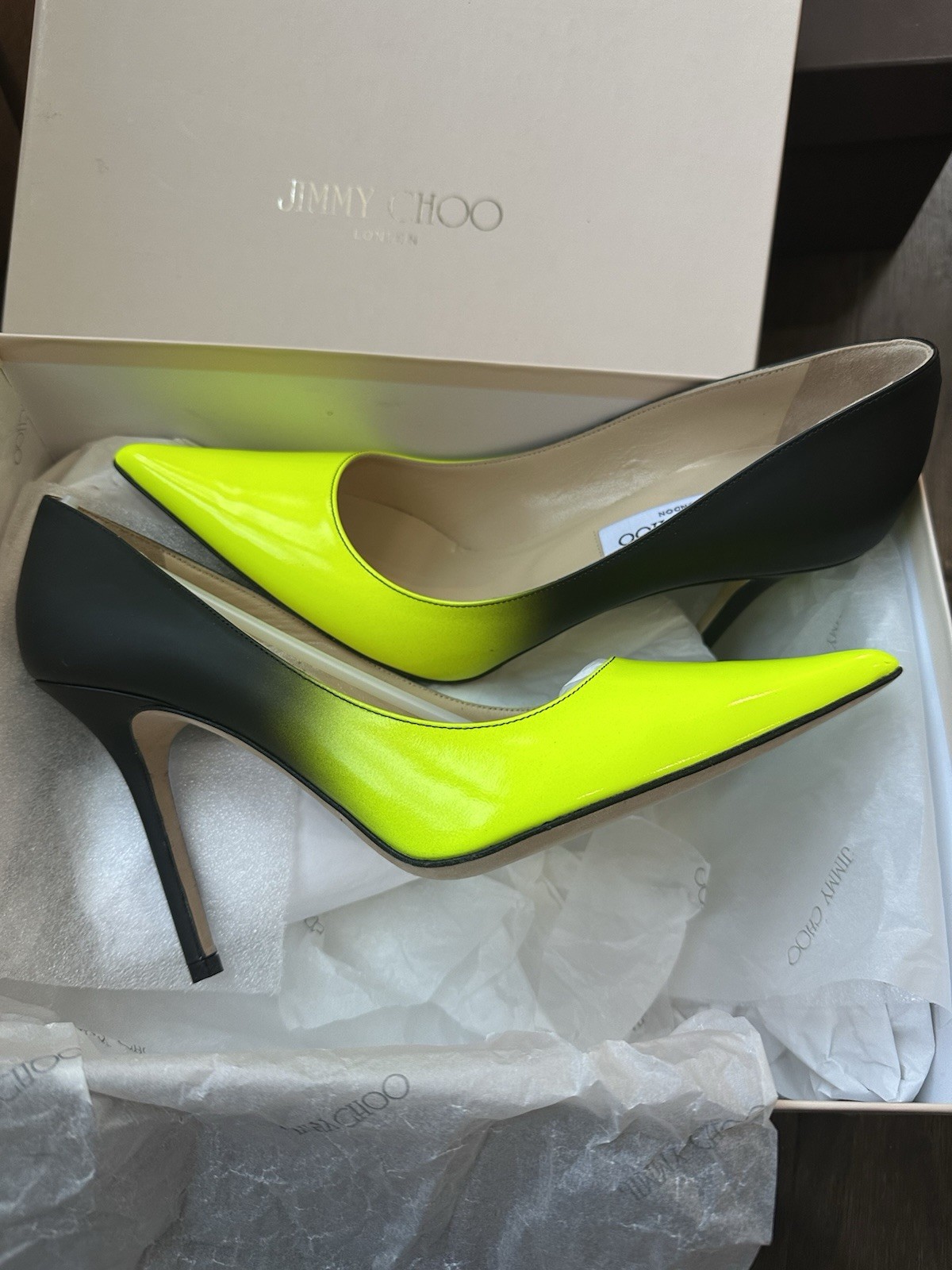 Jimmy Choo 10cm Neon Pat Matt Leather Pumps NWB size38 Jimmy Choo 10cm Neon Pat Matt Leather Pumps NWB size38