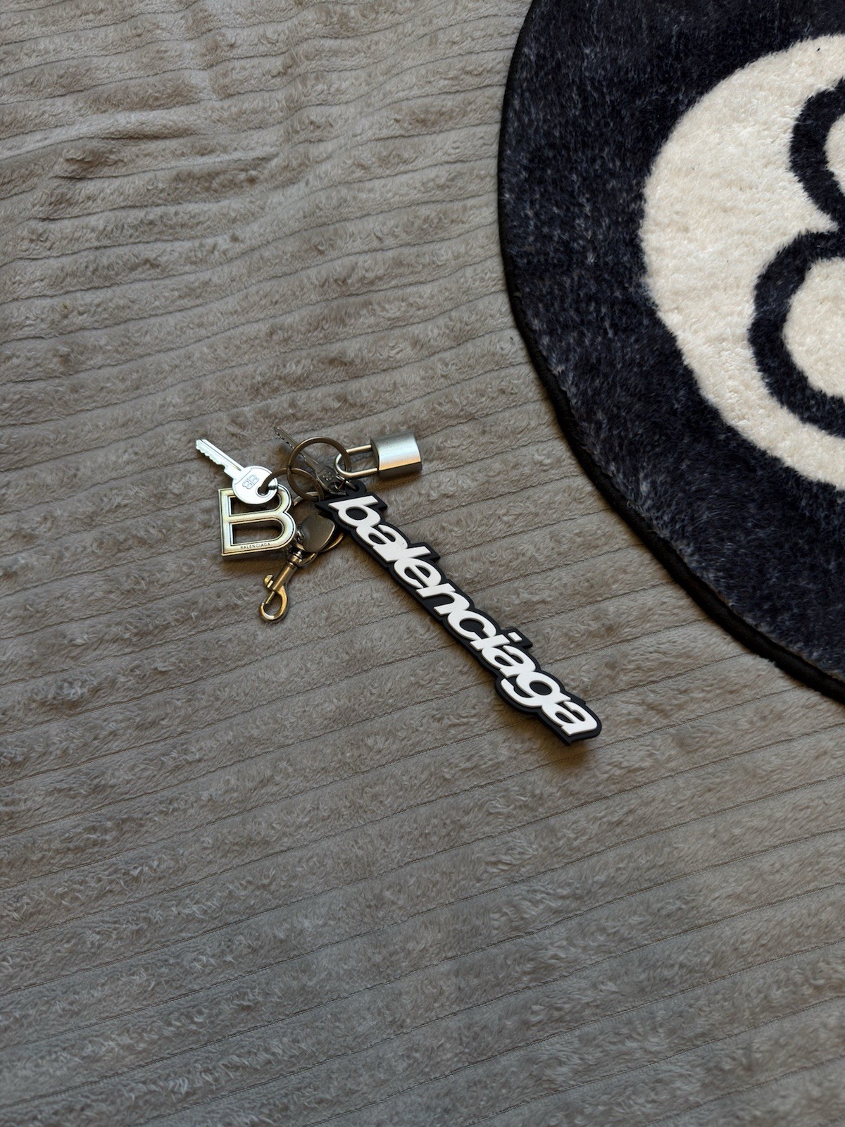 Balenciaga Keychain Kit in Multicolored silver color keyring Rare Lock