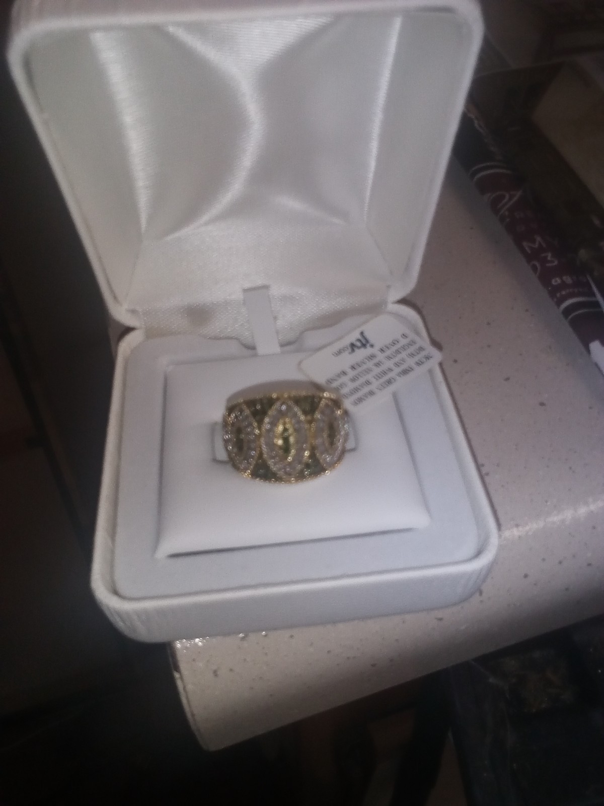 Striking jtv 3/4 ct Green/White Diamond 14K Y Gold over Silver marquis Ring NWT Striking jtv 3/4 ct Green/White Diamond 14K Y Gold over Silver marquis Ring NWT