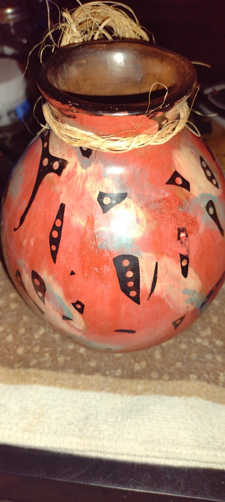 C H U L U C A N A S Pottery Southwest Style Ettched Pottery Hand-painted...